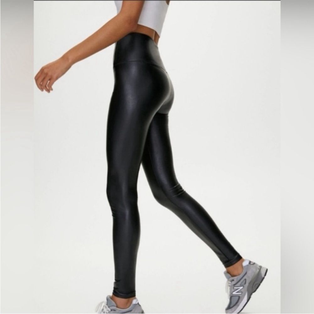 Aritzia Daria Leggings View 2